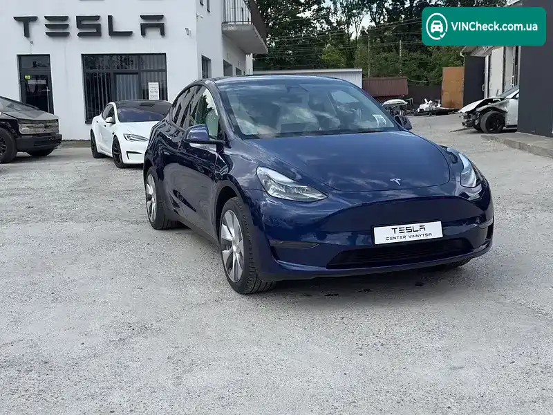 Tesla Model Y 2024, фото з оголошення 2 з 20, VIN 7SAYGDED3RF091395
