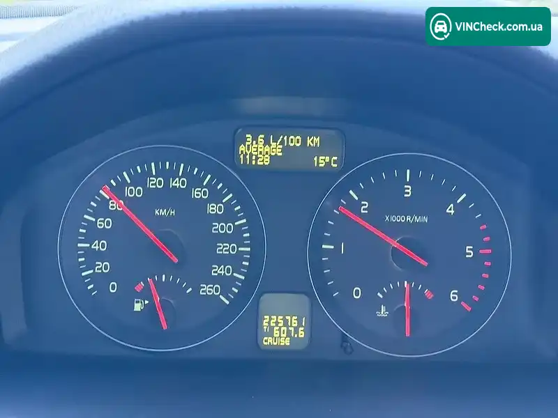 Volvo V50 2009, фото з оголошення 2 з 20, VIN YV1MW765292487962