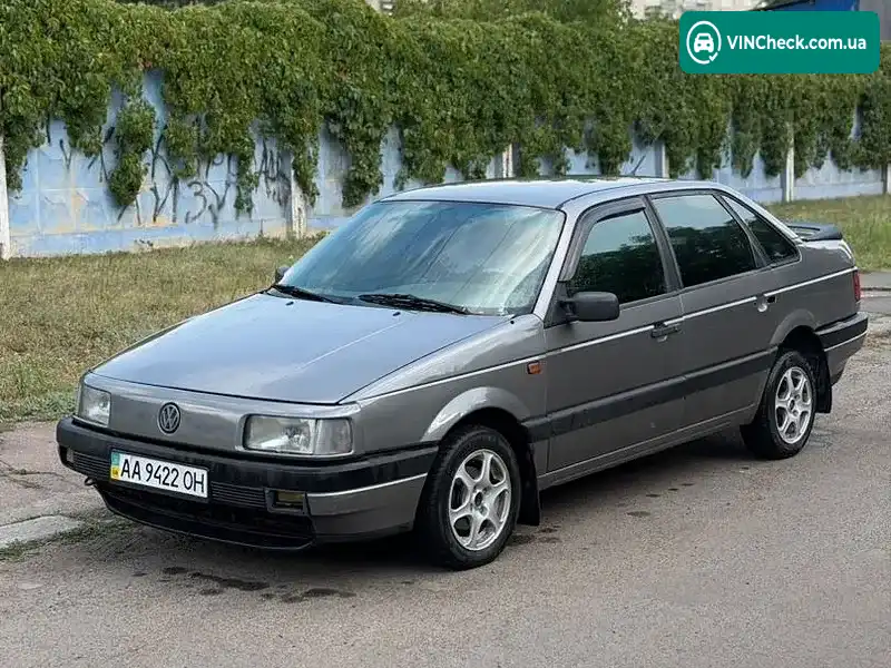 Volkswagen Passat 1992, фото з оголошення 1 з 7, VIN WVWZZZ31ZNB123655