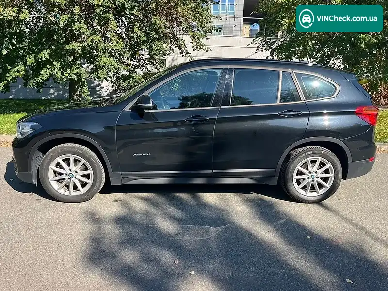 BMW X1 2018, фото з оголошення 2 з 20, VIN WBAHT910003F00560