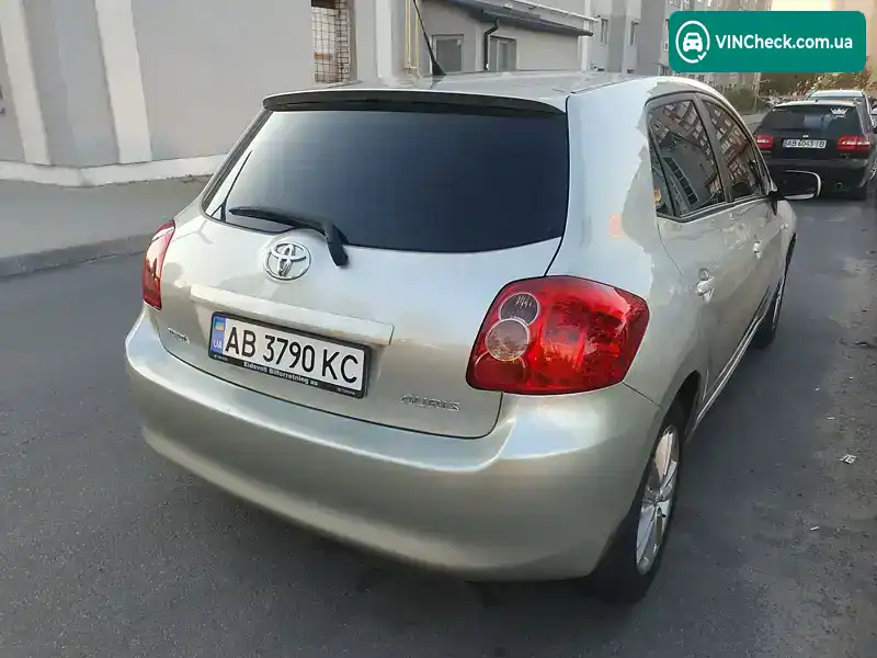 Toyota Auris 2007, фото з оголошення 2 з 16, VIN SB1KC56E60F025390