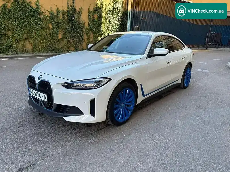 BMW i4 2022, фото з оголошення 1 з 16, VIN WBY71AW0X0FM68189