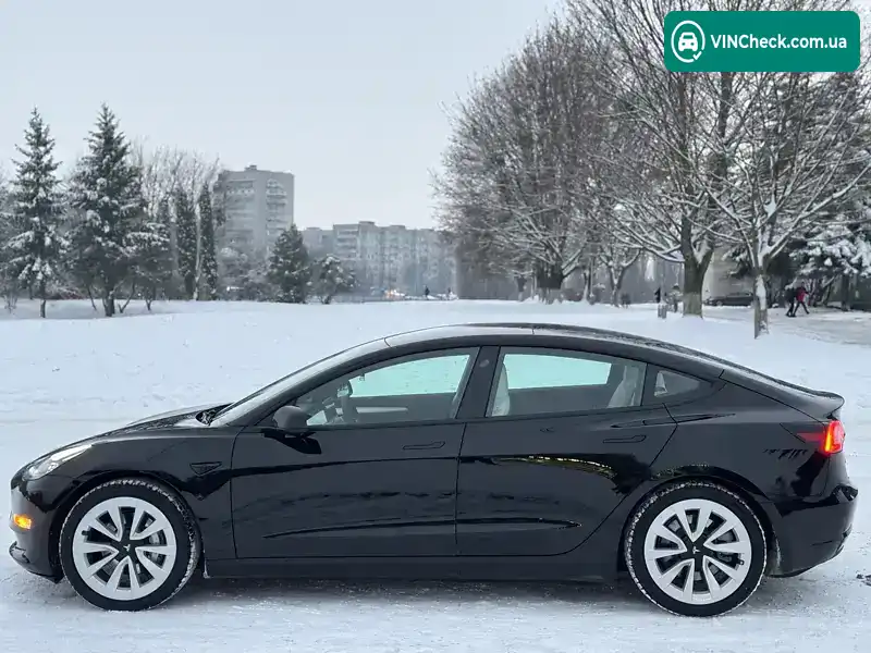 Tesla Model 3 2022, фото з оголошення 2 з 15, VIN 5YJ3E1EB3NF319447