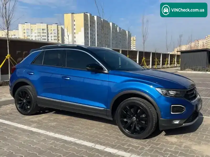 Volkswagen T-Roc 2021, фото з оголошення 2 з 21, VIN WVGZZZA1ZMV093907