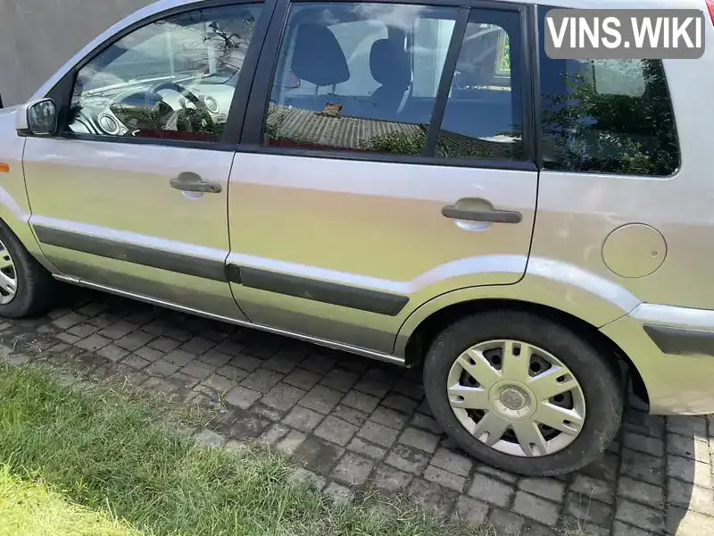 Ford Fusion 2005, фото з оголошення 1 з 15, VIN WF0UXXGAJU5K15540