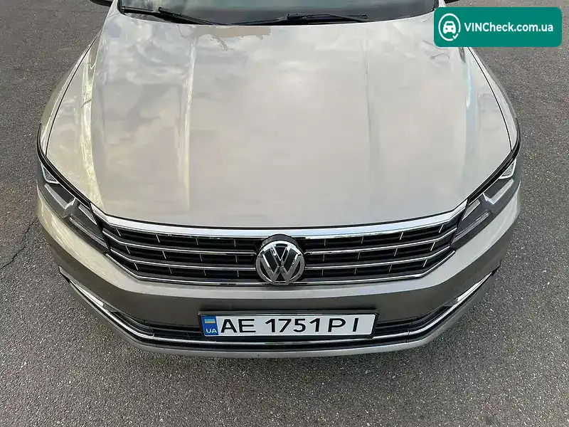 Volkswagen Passat 2016, фото з оголошення 2 з 20, VIN 1VWAS7A33GC037291
