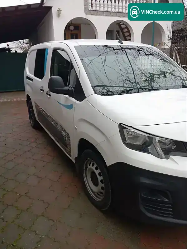 Peugeot Partner 2021, фото з оголошення 2 з 21, VIN VR3EFYHYCMJ697550