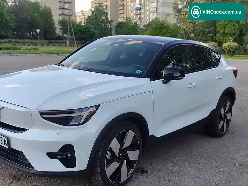 Volvo C40 Recharge 2022, фото з оголошення 2 з 13, VIN YV4ED3GB4N2007982