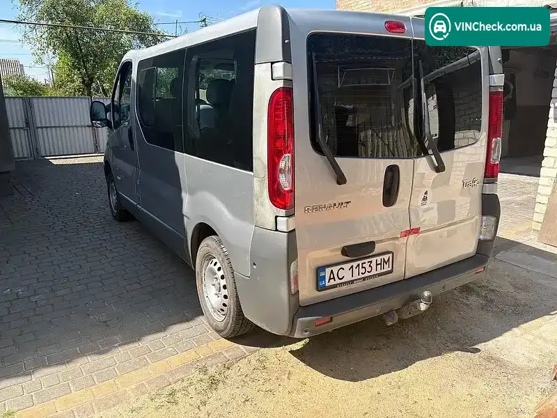 Renault Trafic 2010, фото з оголошення 2 з 11, VIN VF1JLBHA6AV381304