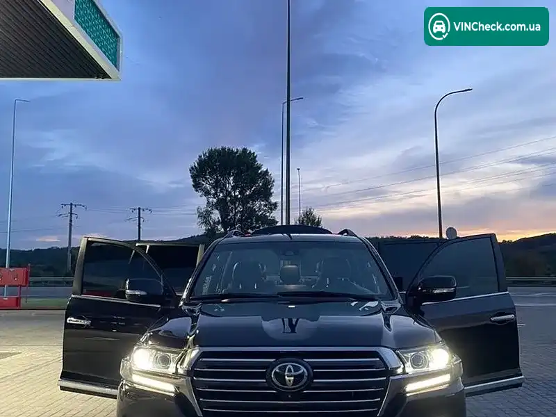 Toyota Land Cruiser 2020, фото з оголошення 1 з 17, VIN JTMCV02J204306985
