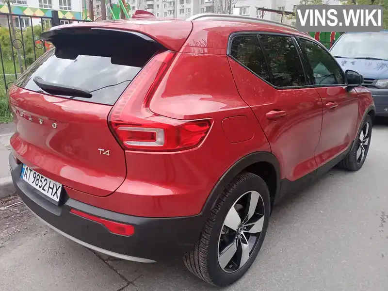 Volvo XC40 2019, фото з оголошення 2 з 21, VIN YV4AC2HK0L2258621