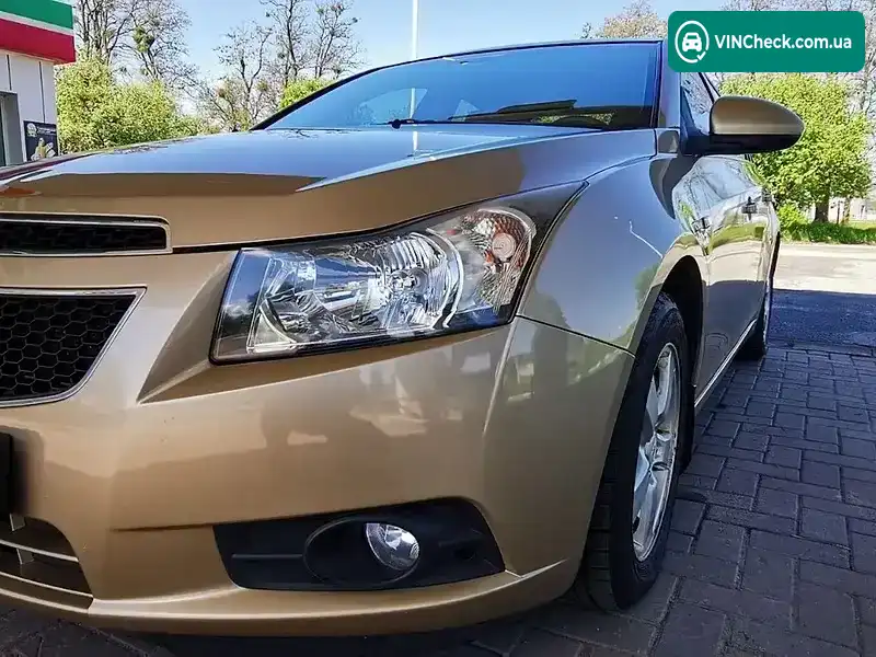 Chevrolet Cruze 2010, фото з оголошення 1 з 15, VIN KL1JF69E9AK705339