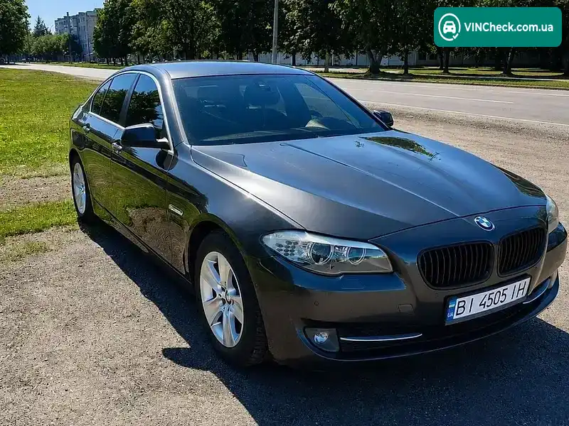 BMW 5 Series 2012, фото з оголошення 1 з 15, VIN WBAXA110X0DX27538