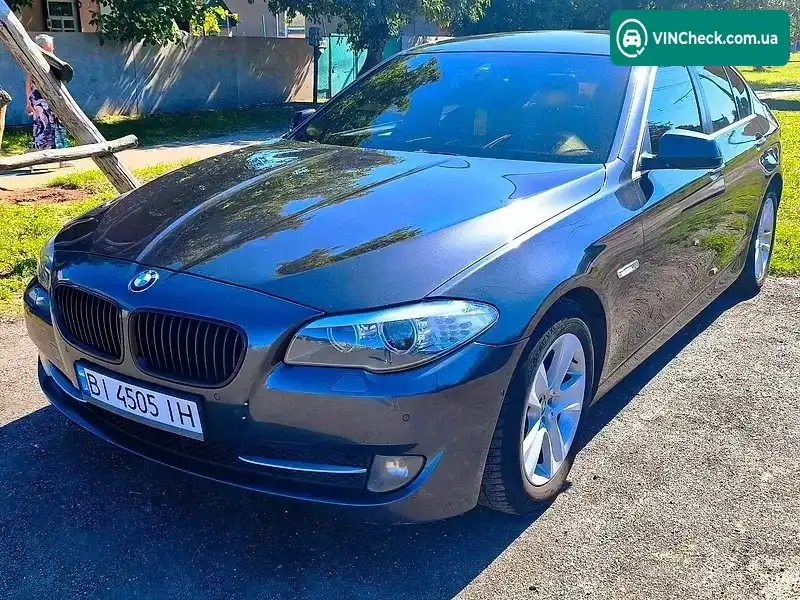 BMW 5 Series 2012, фото з оголошення 2 з 15, VIN WBAXA110X0DX27538