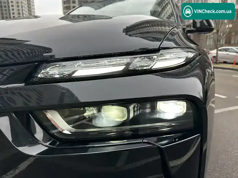 BMW X7 2023, фото з оголошення 2 з 12, VIN WBA31EM0X09S85865