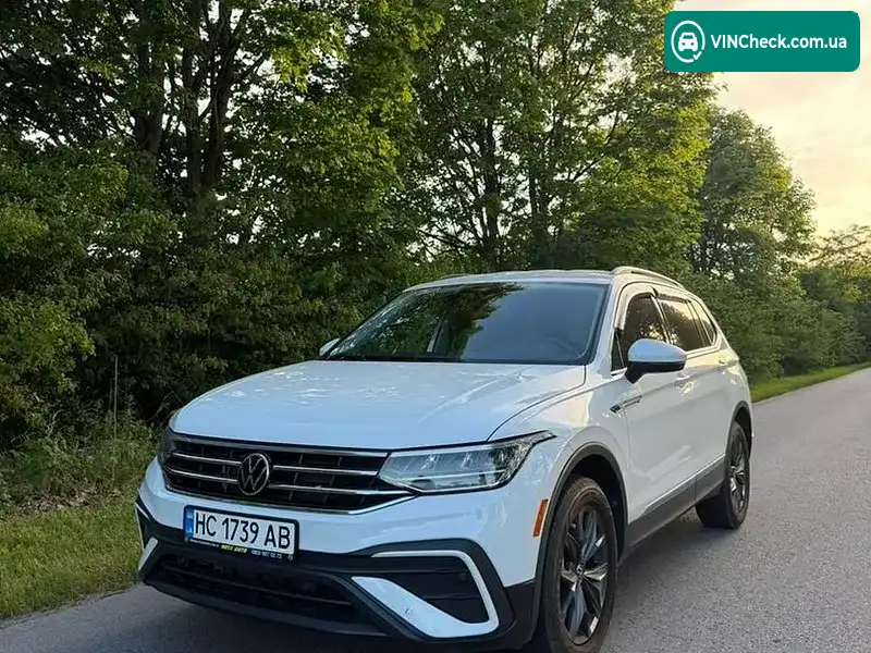 Volkswagen Tiguan 2022, фото з оголошення 1 з 20, VIN 3VV2B7AX4NM126407