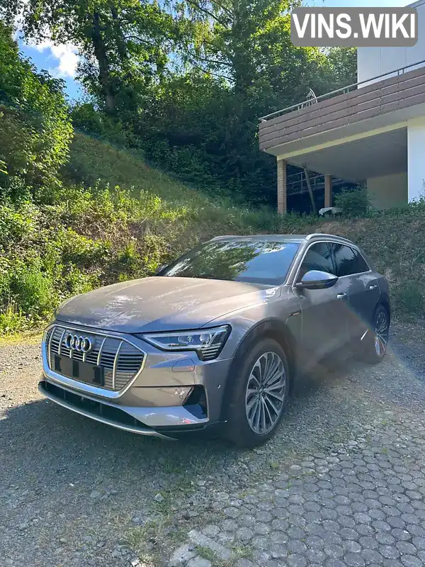 Audi e-tron 2019, фото з оголошення 1 з 8, VIN WAUZZZGE7KB019359