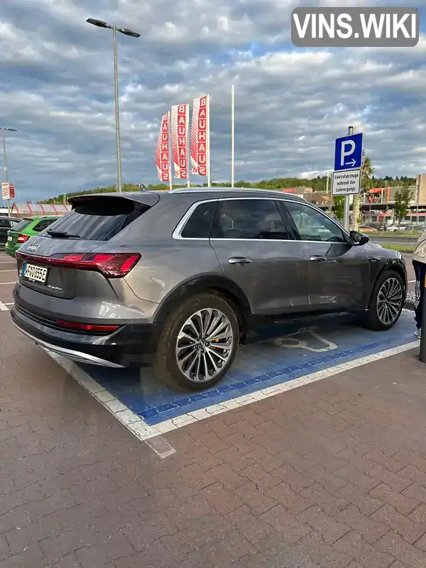 Audi e-tron 2019, фото з оголошення 2 з 8, VIN WAUZZZGE7KB019359