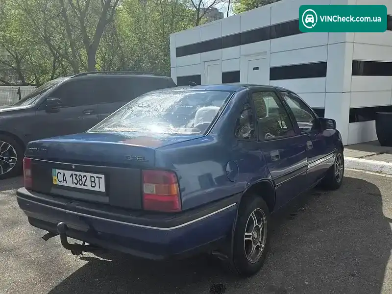 Opel Vectra 1990, фото з оголошення 2 з 19, VIN W0L000087L5277070