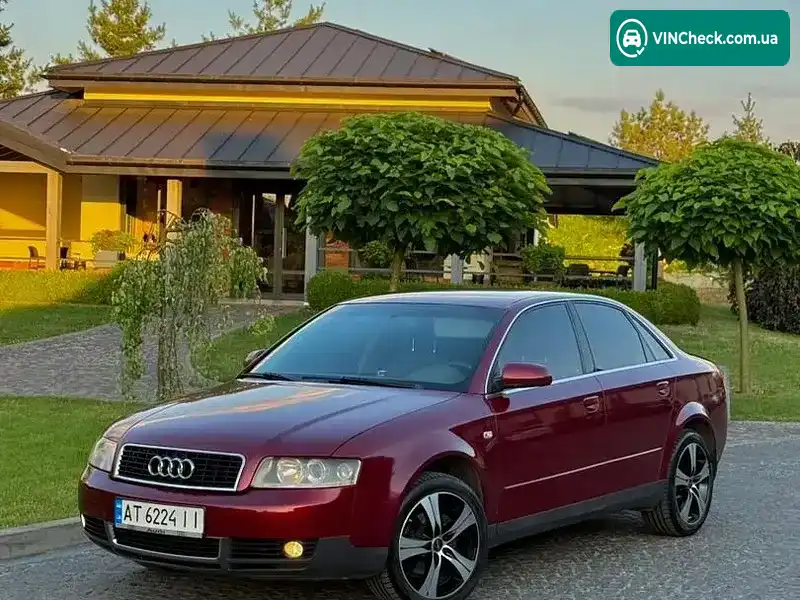Audi A4 2001, фото з оголошення 1 з 20, VIN WAUZZZ8E12A097463