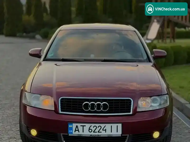 Audi A4 2001, фото з оголошення 2 з 20, VIN WAUZZZ8E12A097463