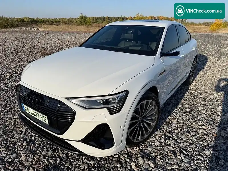 Audi e-tron 2021, фото з оголошення 2 з 20, VIN WAUZZZGE4MB026899