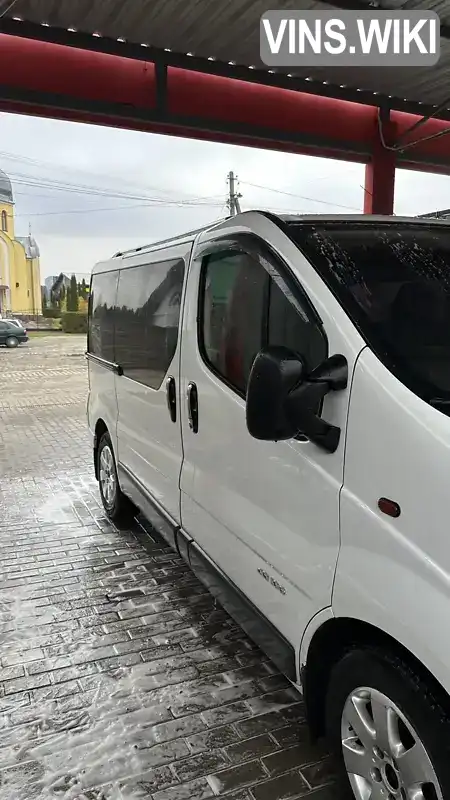 Renault Trafic 2005, фото з оголошення 2 з 16, VIN VF1FLACA65V230499