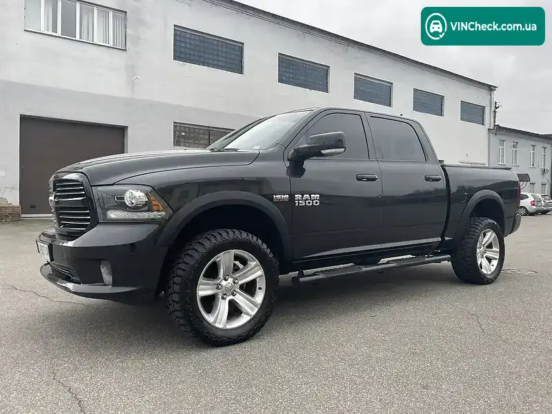 Ram 1500 2016, фото з оголошення 2 з 20, VIN 1C6RR7MT8GS343235