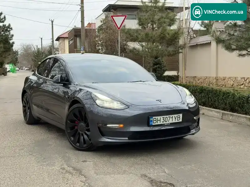 Tesla Model 3 2021, фото з оголошення 2 з 21, VIN 5YJ3E1EC6NF107912