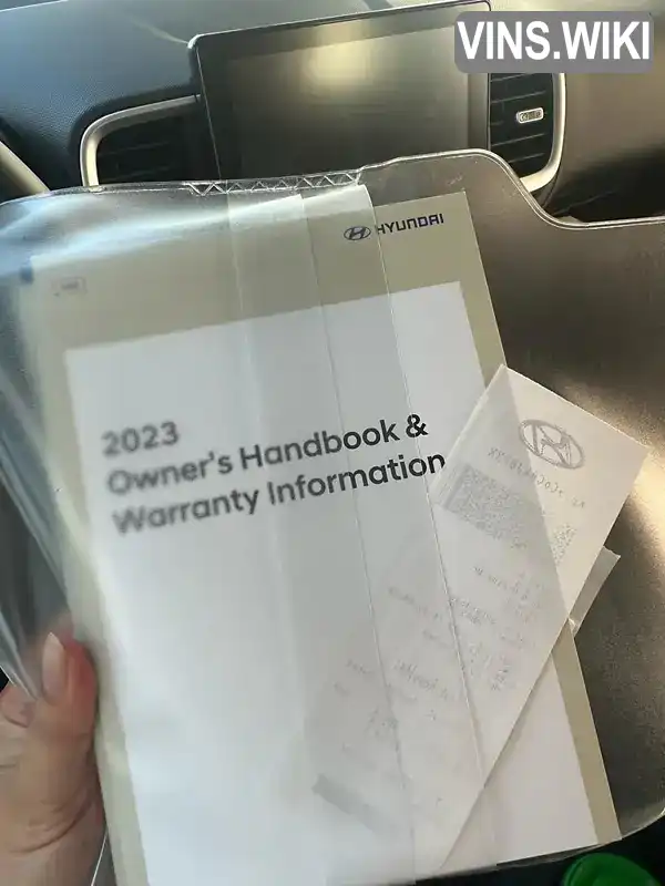 Hyundai Venue 2022, фото з оголошення 2 з 21, VIN KMHRC8A30PU212997