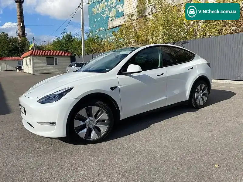 Tesla Model Y 2022, фото з оголошення 2 з 12, VIN 7SAYGDEE3NF358487