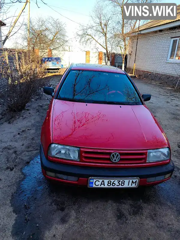 Volkswagen Vento 1995, фото з оголошення 2 з 6, VIN WVWZZZ1HZSW050258