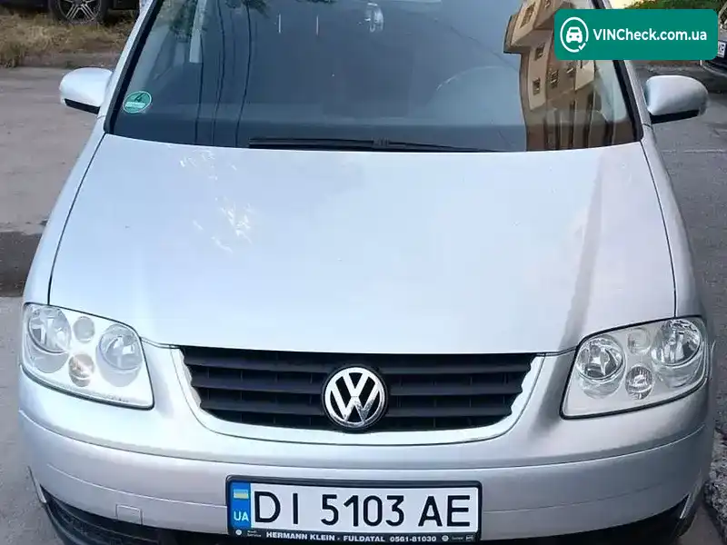 Volkswagen Touran 2004, фото з оголошення 2 з 20, VIN WVGZZZ1TZ4W107160