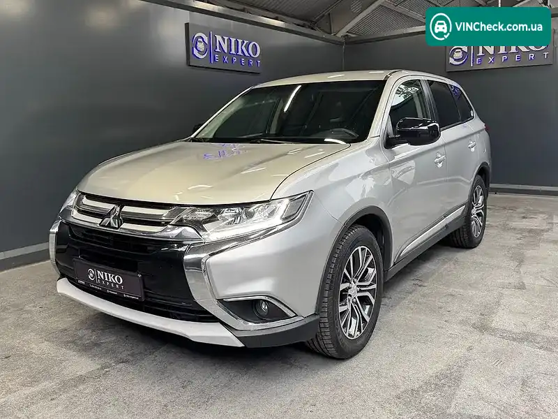 Mitsubishi Outlander 2018, фото з оголошення 2 з 20, VIN JA4AZ3A37JZ042063