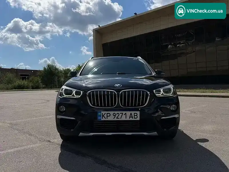 BMW X1 2018, фото з оголошення 2 з 20, VIN WBXHU7C37J5L08781