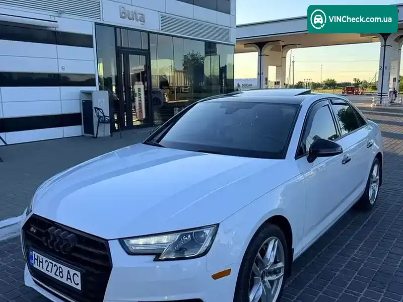 Audi A4 2016, фото з оголошення 1 з 20, VIN WAUGNAF41HN035691