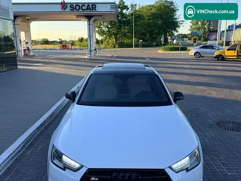 Audi A4 2016, фото з оголошення 2 з 20, VIN WAUGNAF41HN035691