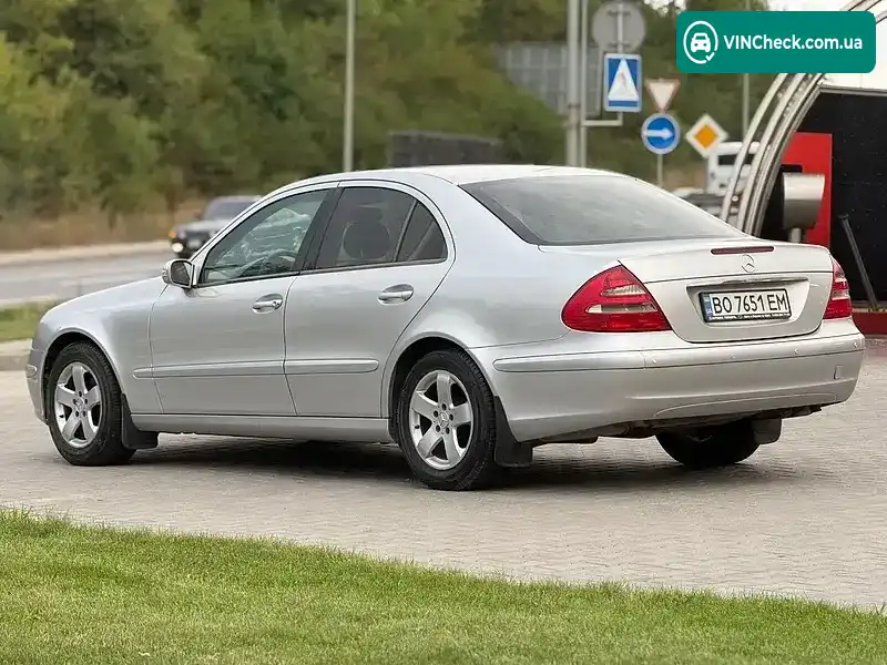 Mercedes-Benz E-Class 2005, фото з оголошення 2 з 20, VIN WDB2110421A749539