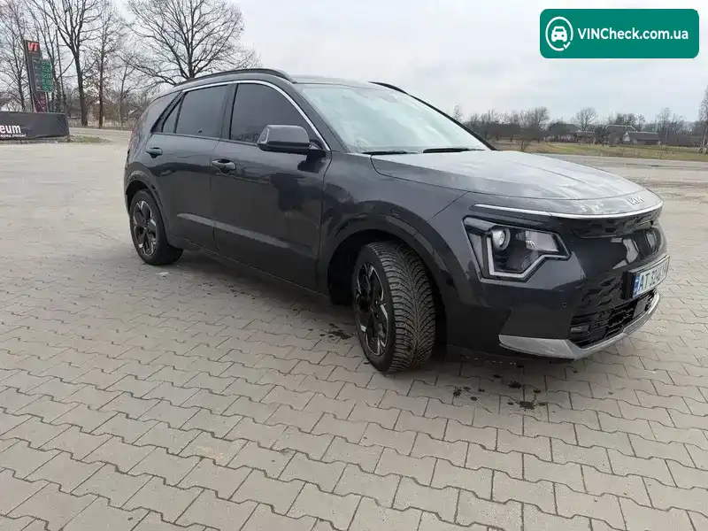 Kia Niro 2023, фото з оголошення 2 з 21, VIN KNACR811FR5070309
