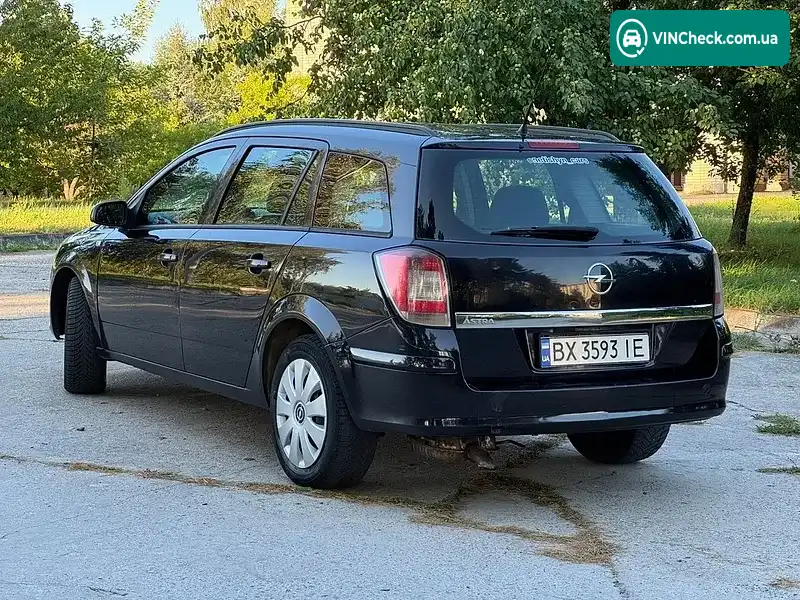 Opel Astra 2009, фото з оголошення 2 з 20, VIN W0L0AHL35A2030135