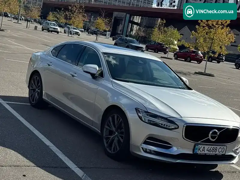 Volvo S90 2017, фото з оголошення 2 з 20, VIN LVY982AK2JP006377