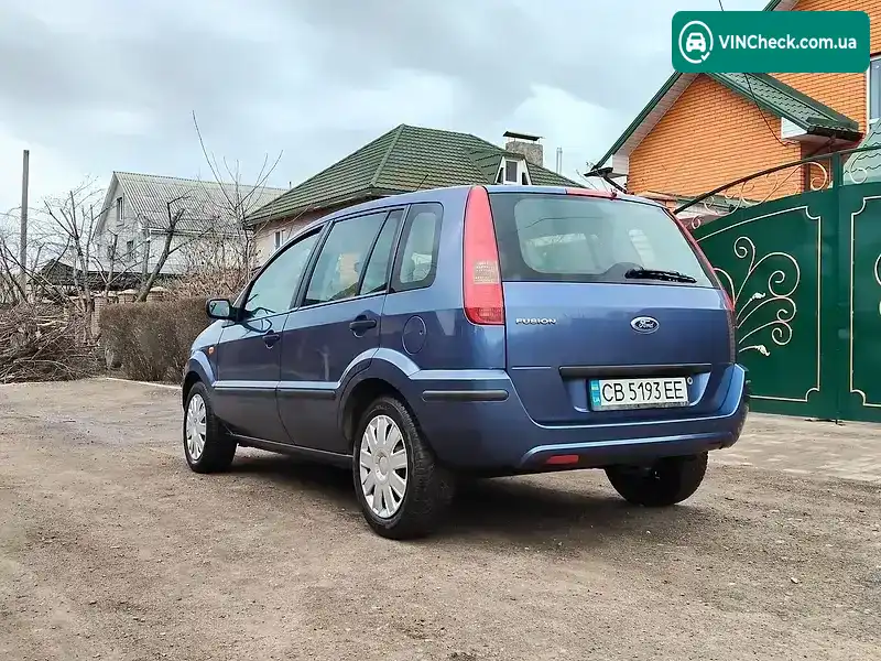 Ford Fusion 2005, фото з оголошення 2 з 21, VIN WF0UXXGAJU5C74771