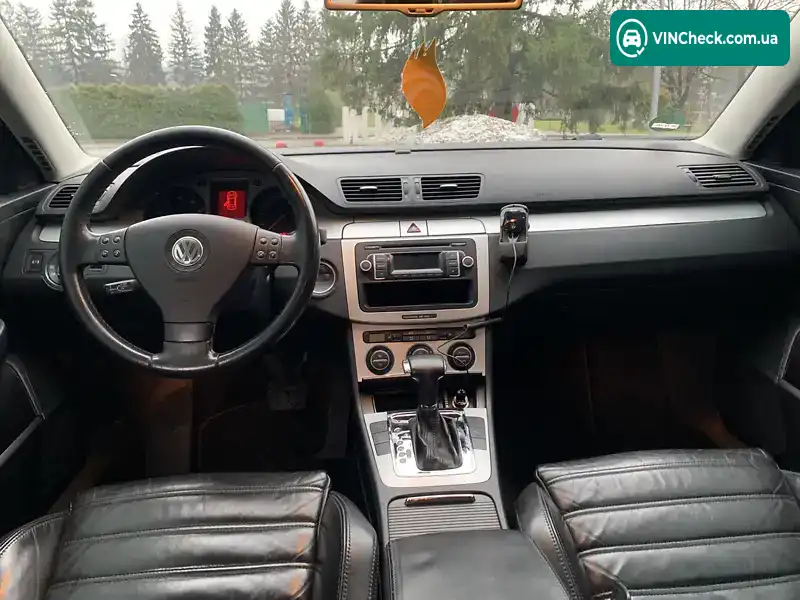 Volkswagen Passat 2005, фото з оголошення 1 з 20, VIN WVWZZZ3CZ6E142466