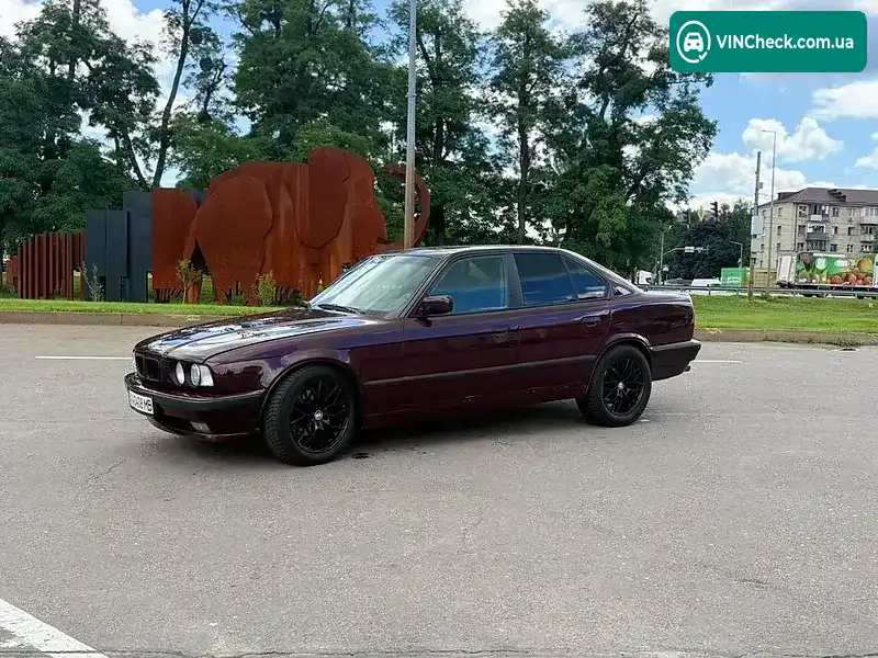 BMW 5 Series 1993, фото з оголошення 2 з 13, VIN WBAHD51010BG60264