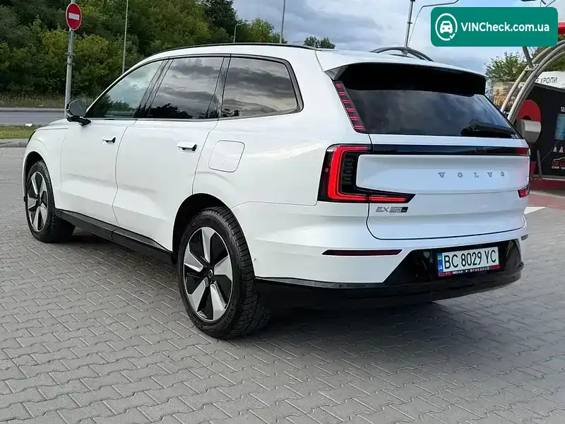Volvo EX90 2025, фото з оголошення 2 з 20, VIN 7JDEV3KK8SG005696