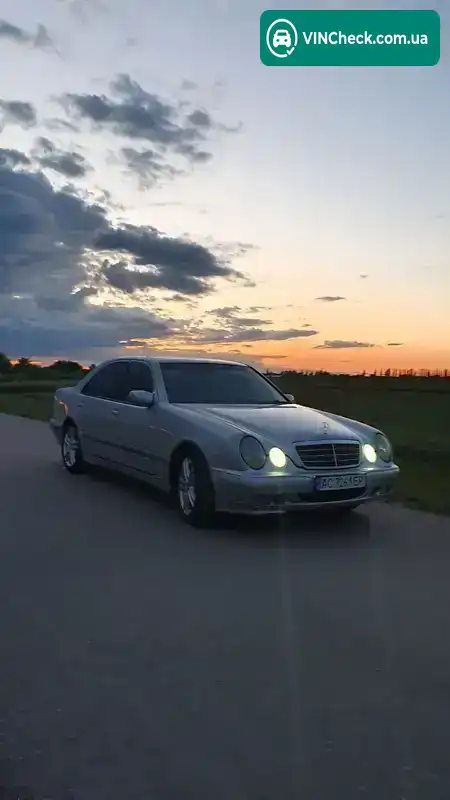 Mercedes-Benz E-Class 2001, фото з оголошення 2 з 16, VIN WDB2100161B343235