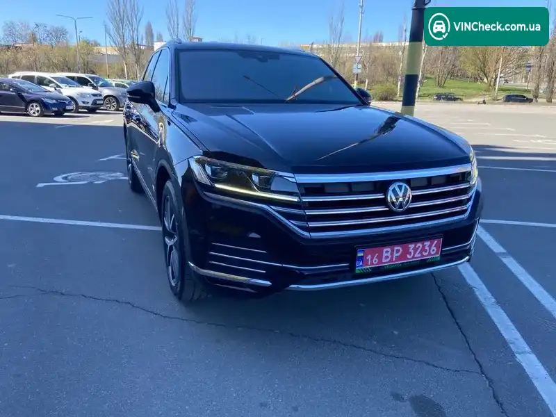 Volkswagen Touareg 2020, фото з оголошення 2 з 20, VIN WVGZZZCRZLD026334