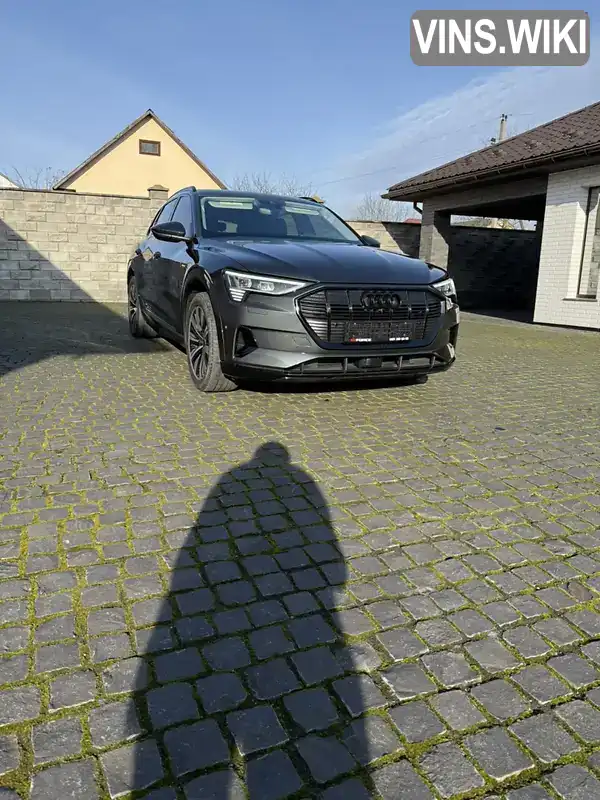 Audi e-tron 2019, фото з оголошення 2 з 21, VIN WA1LAAGE3KB017250