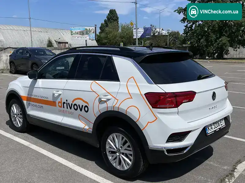 Volkswagen T-Roc 2021, фото з оголошення 2 з 14, VIN WVGZZZA1ZMV193611
