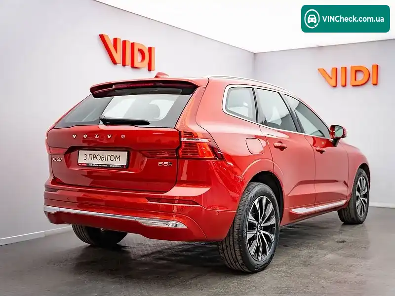 Volvo XC60 2022, фото з оголошення 2 з 20, VIN YV1UZL1V9P1283676